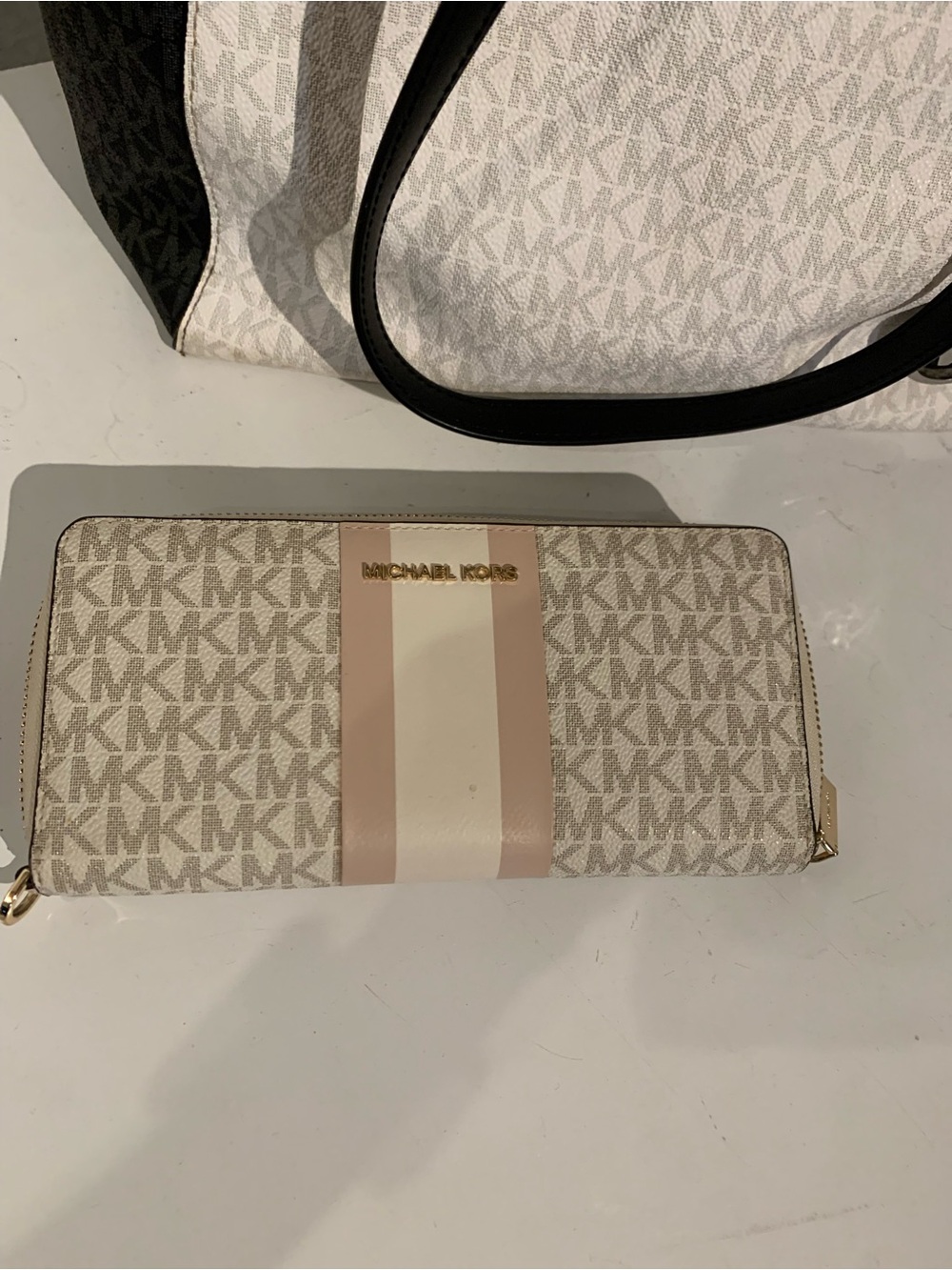 Michael Kors Beige Signature Zip-Around Wallet with Pink Stripe